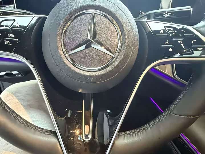 Mercedes-Benz E-Class E 300 L стиль — фото 5