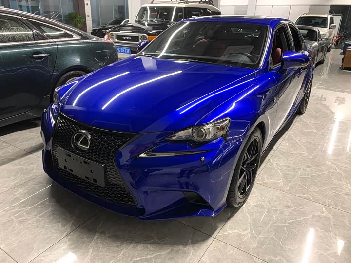 Lexus IS 2015 200t F SPORT — фото 1