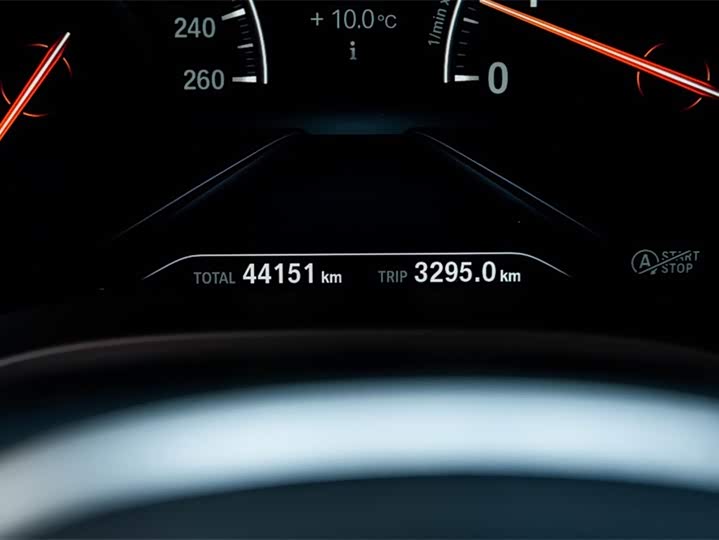 BMW X3 2019 x Drive 28i M — фото 10
