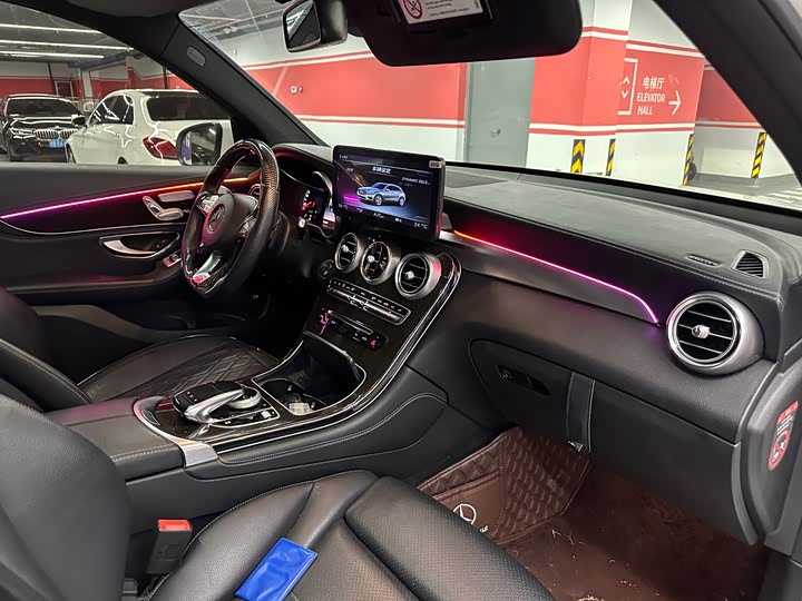 Mercedes-Benz GLC 260 4MATIC люкс — фото 16