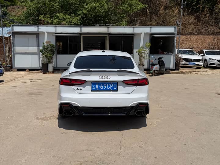 Audi A5 2025 Sportback 40 TFSI — фото 5