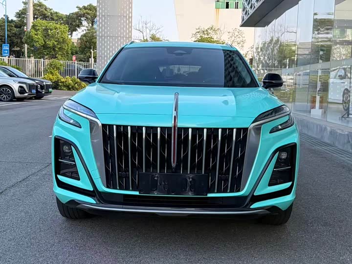 Hongqi HS3 2023 1.5 T 2 WD — фото 2