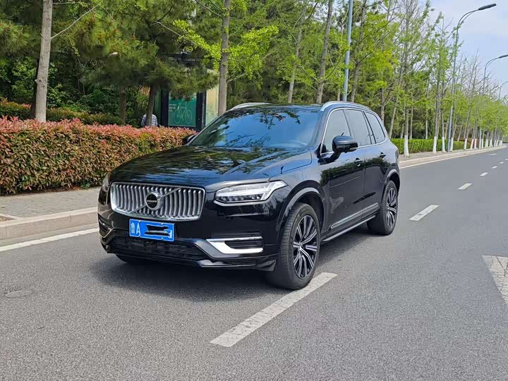 Volvo XC90 2024 B 5 — фото 1
