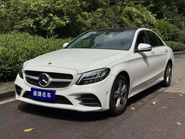 Mercedes-Benz C-Class 2019 C 260 L — фото 1