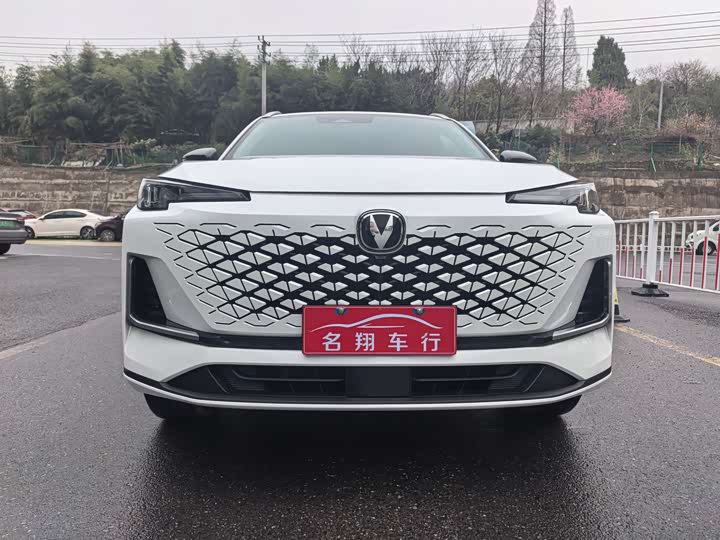 Changan CS55 PLUS 2024 1.5 T DCTPremium — фото 3