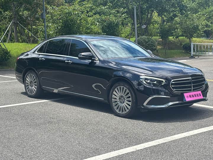Mercedes-Benz E-Class E 300 L люкс — фото 3