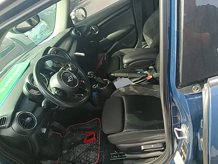 MINI Hatch — фото 15