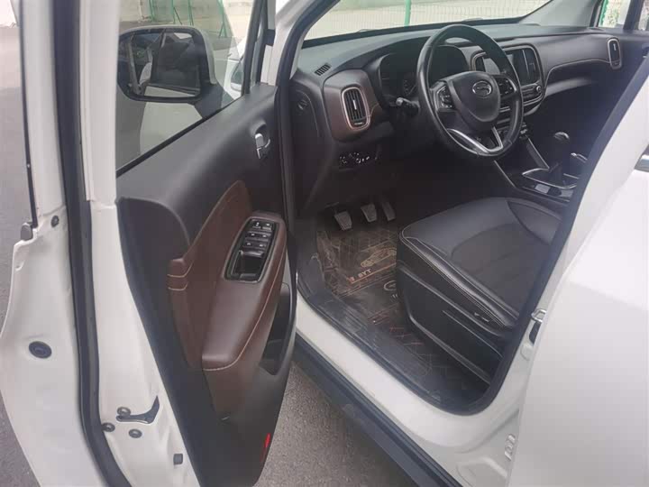 Trumpchi GS3 2019 235 T MT — фото 8