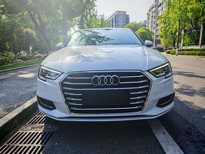 Audi A3 2020 Limousine 35 TFSI VI — фото 2