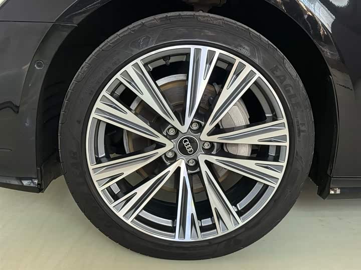 Audi A6L 2019 45 TFSI quattro — фото 13
