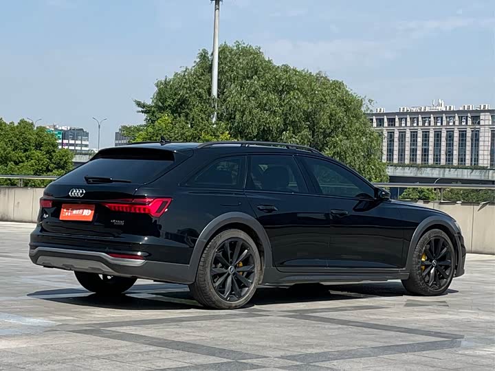 Audi A 6 2022 allroad quattro 55 TFSI — фото 4