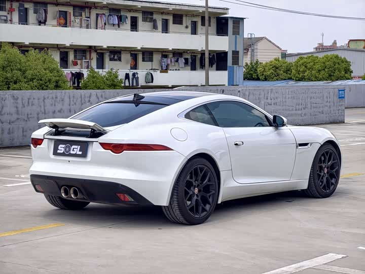 Jaguar F-TYPE 2016 3.0 SC — фото 14