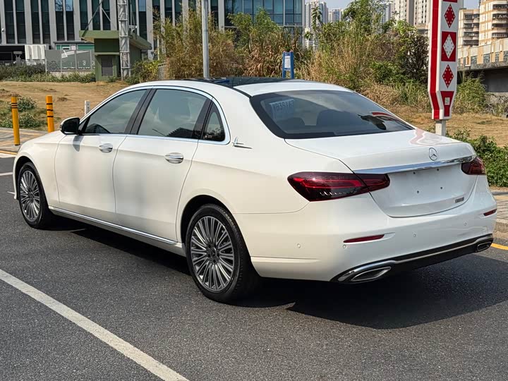 Mercedes-Benz E-Class 2021 E 300 L Luxury — фото 6