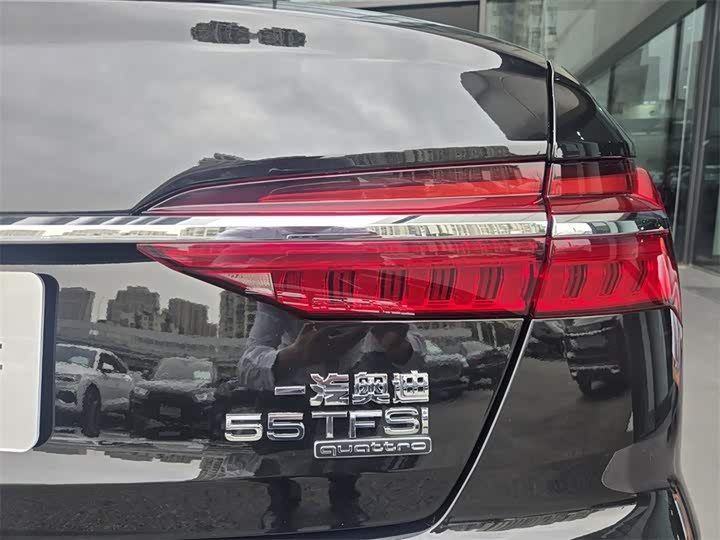 Audi A6L 2024 55 TFSI quattro — фото 14