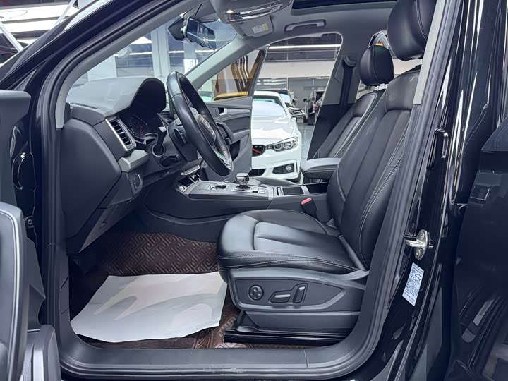 Audi Q5L 40 TFSI базовая — фото 4