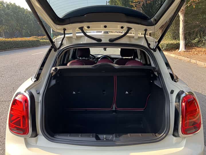 MINI Hatch — фото 11