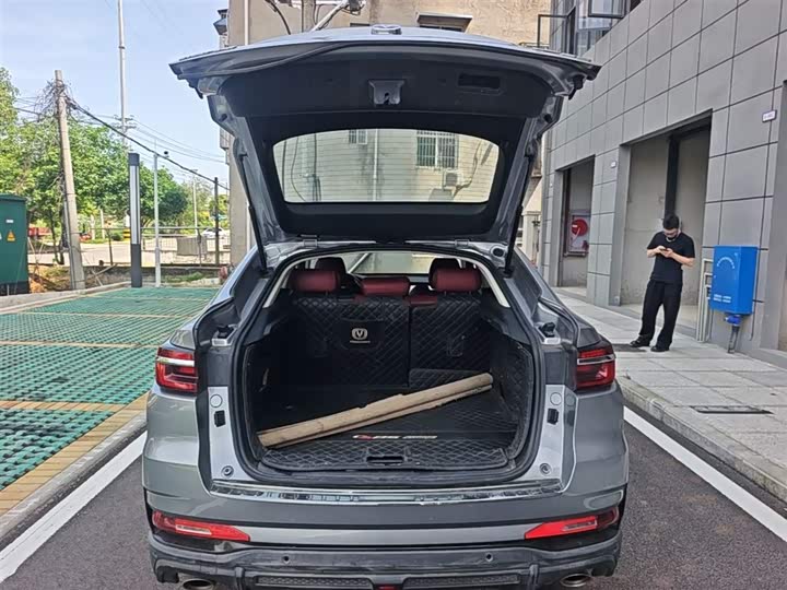Changan CS85 COUPE 2021 1.5 T DCTLuxury — фото 19
