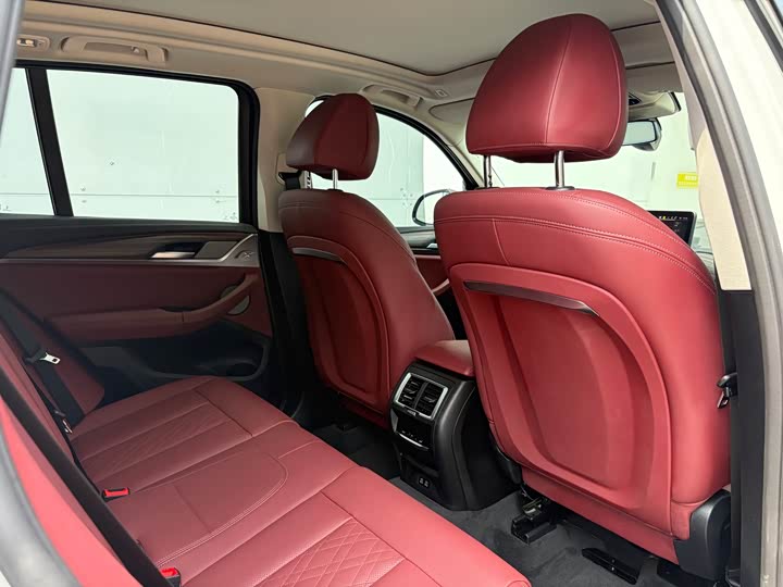 BMW X3 2023 x Drive 30i Leading M — фото 12