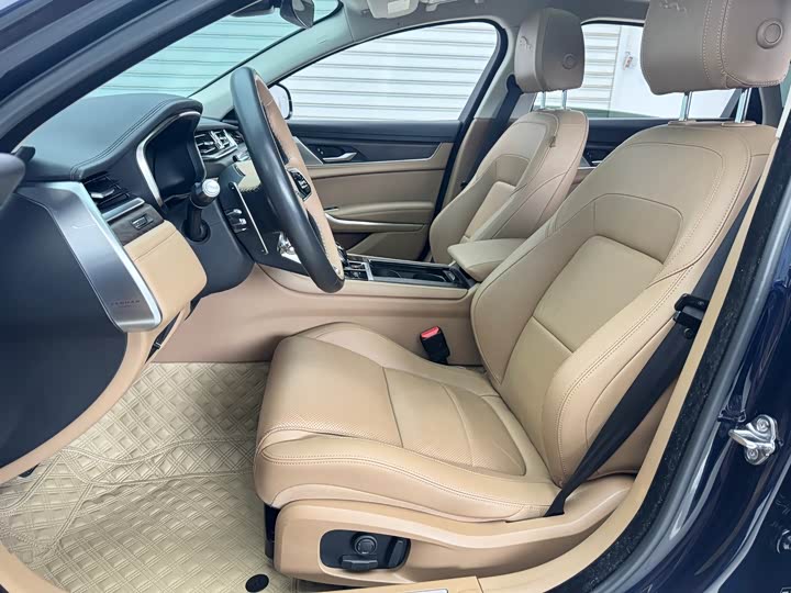 Jaguar XFL 2022 XFL 2.0 T P 250 2 WD — фото 8