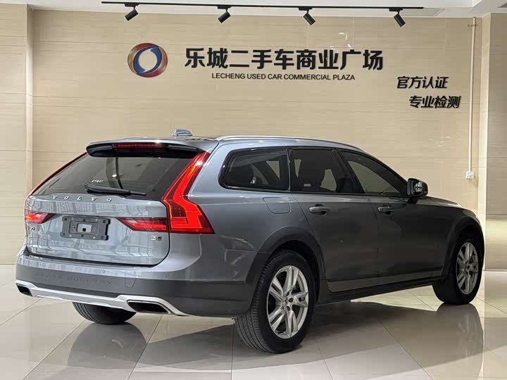 Volvo V90 2018 Cross Country T 5 AWD Volvo Ocean Race — фото 19