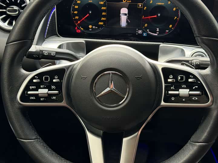 Mercedes-Benz GLB 2021 GLB 180 — фото 16