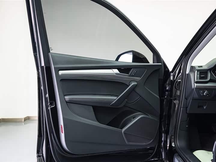Audi Q5L 2020 45 TFSI — фото 10