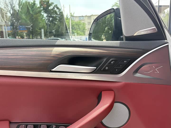 BMW X3 2023 x Drive 30i Leading M — фото 6