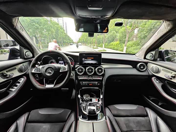 Mercedes-Benz GLC AMG 2017 AMG GLC 43 4 MATIC — фото 7