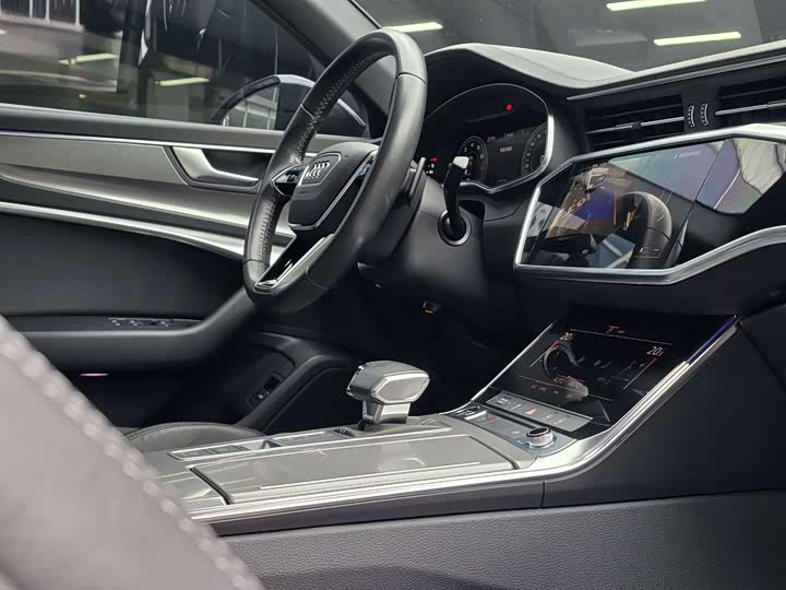 Audi A6L 2021 45 TFSI — фото 9