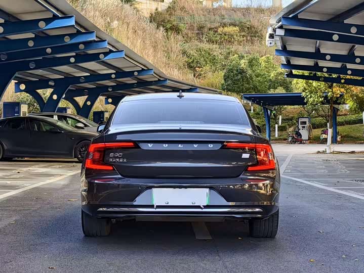 Volvo S90 Hybrid 2021 T 8 E Hybrid — фото 24