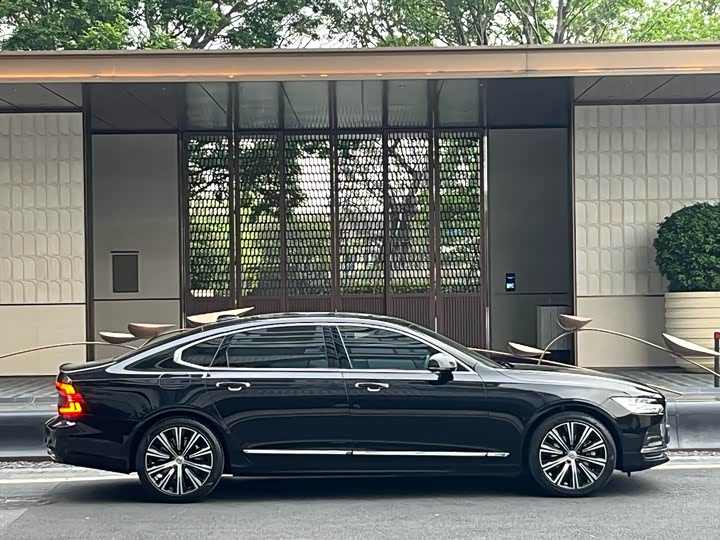 Volvo S90 2022 B 5 — фото 10