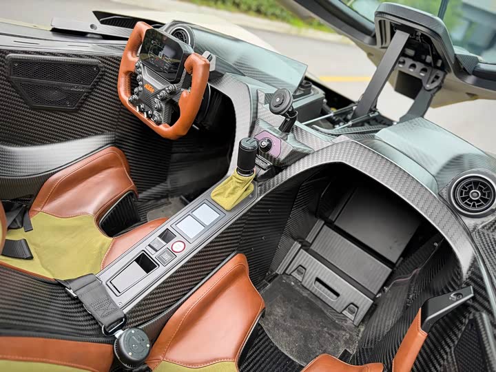KTM X-BOW — фото 12