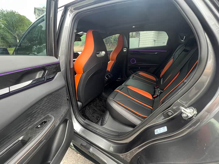 Changan UNI-V 2024 1.5 T Sport — фото 7