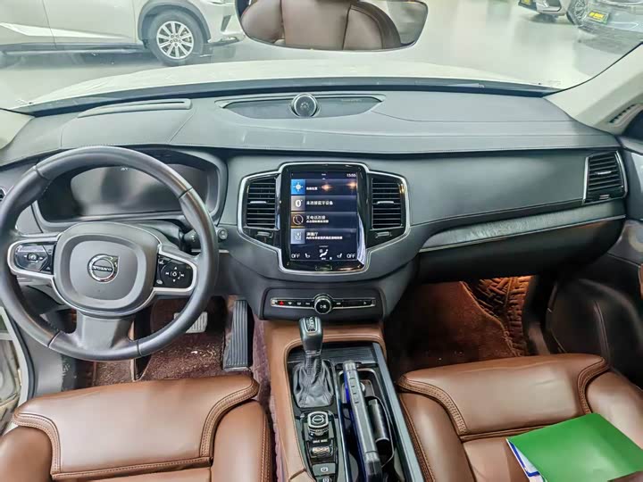 Volvo XC90 2020 T 6 7 — фото 4