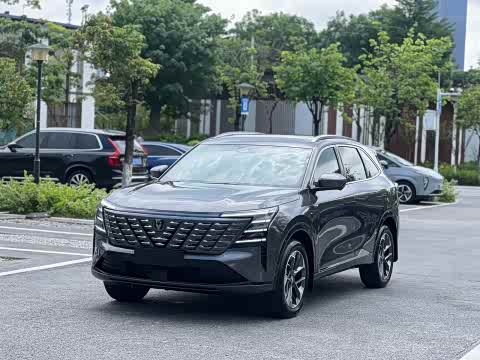 Changan CS75 PLUS 2025 1.5 T — фото 23
