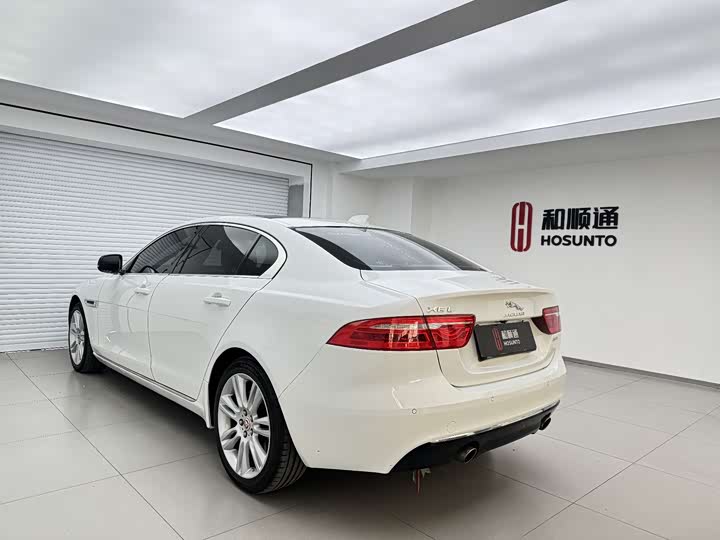 Jaguar XEL 2018 2.0 T 200 PS — фото 7