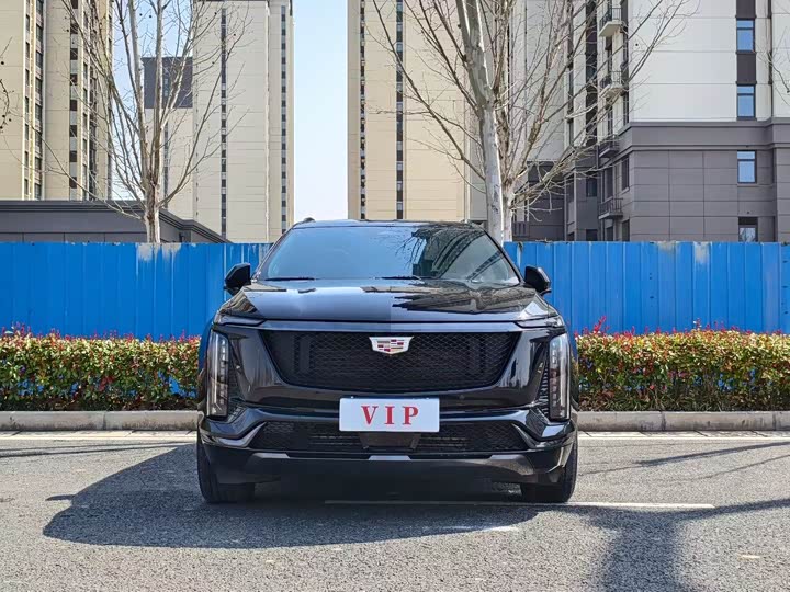 Cadillac XT5 2025 2.0 T Premium — фото 2