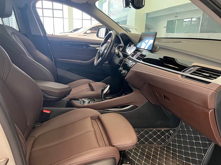 BMW X2 2021 s Drive 25i M — фото 8