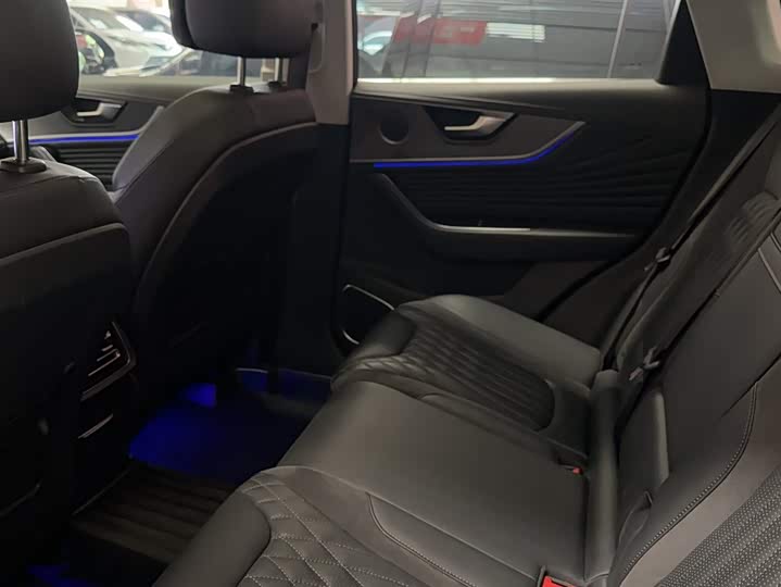 Hongqi HS5 2023 2.0 T Pro — фото 23