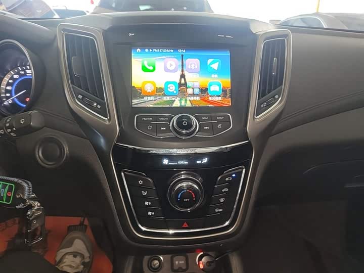 Changan CS35 2017 1.6 L MTLuxury — фото 13