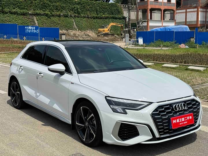 Audi A3 2023 Sportback 35 TFSI Sport — фото 8