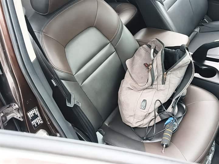 Trumpchi GS4 2017 200 T G-DCT 2 WD — фото 25