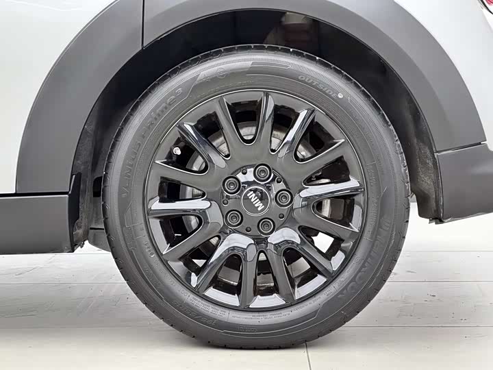 MINI Hatch — фото 13
