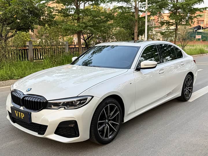 BMW 3-Series 2022 320 Li M