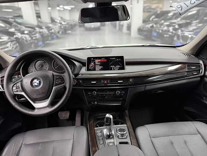 BMW X5 2014 x Drive 35i Luxury — фото 11