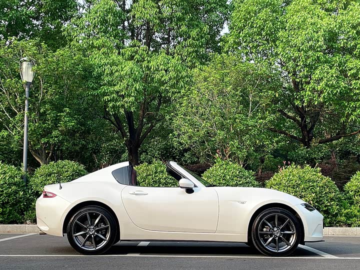 Mazda MX-5 2018 2.0 L RF — фото 4