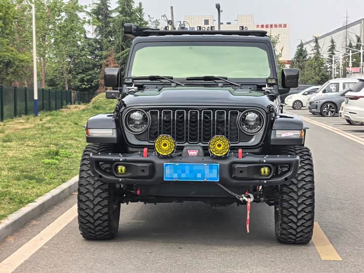 Jeep Wrangler — фото 2