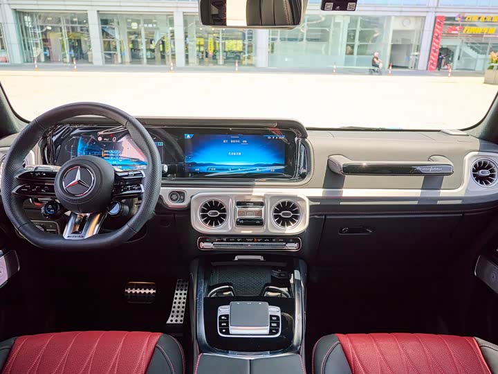 Mercedes-Benz G-Class 2025 AMG G 63 — фото 12
