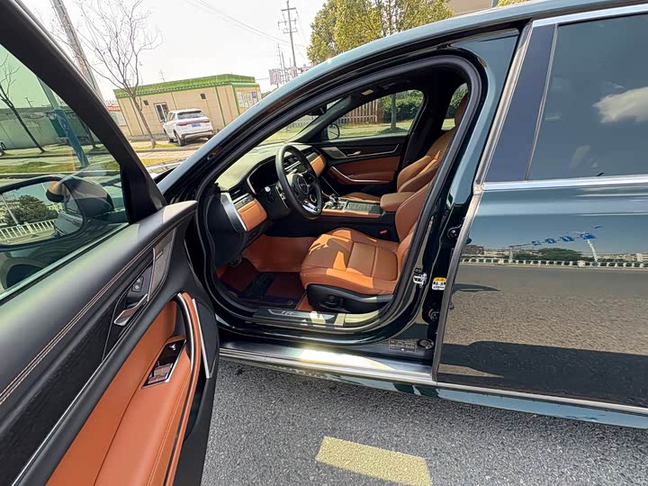 Jaguar XFL 2023 XFL 2.0 T P 250 2 WD — фото 9
