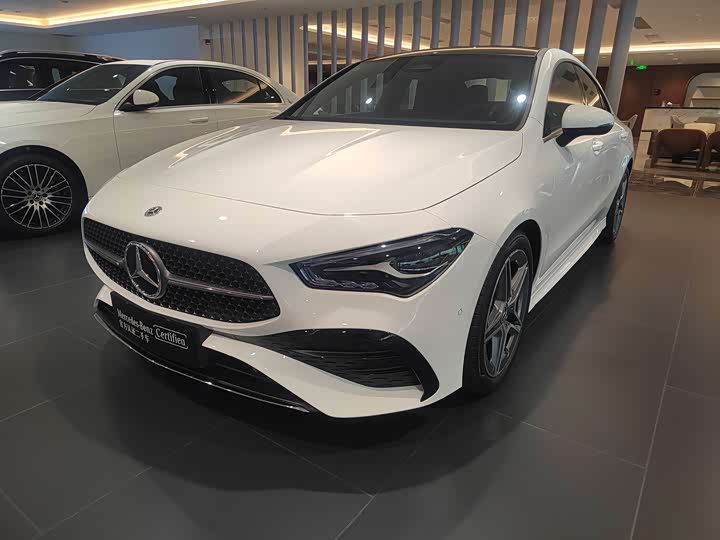 Mercedes-Benz CLA 2024 CLA 200 — фото 1